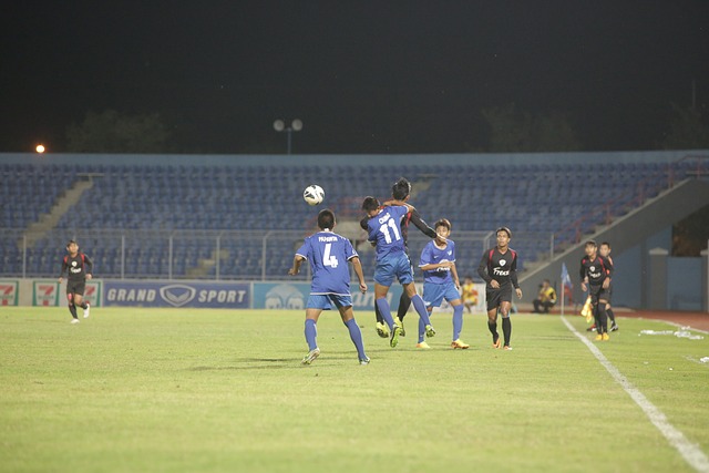 虽然在进攻 虽然在进攻